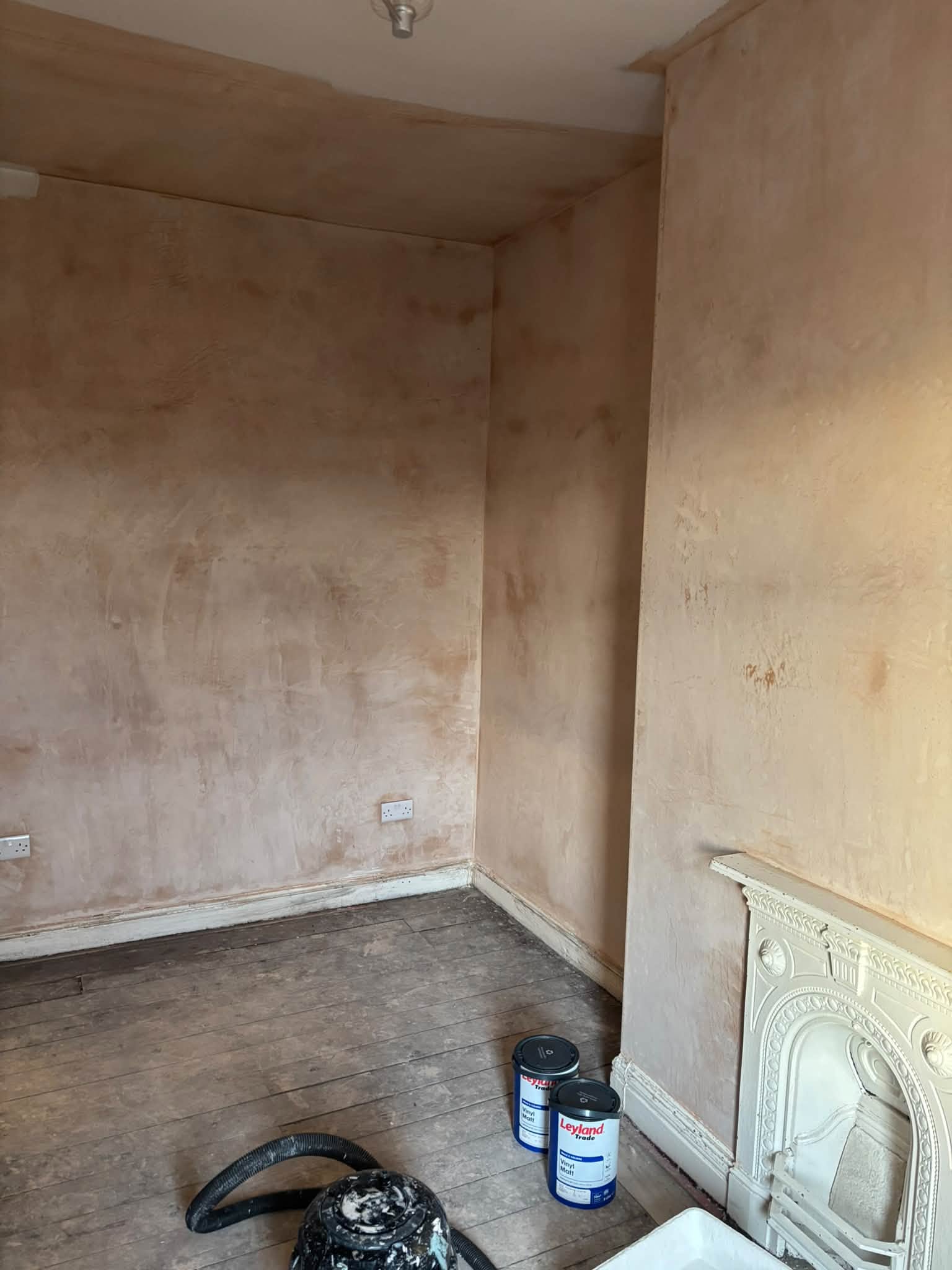 Multi-room interior redecoration — project photograph