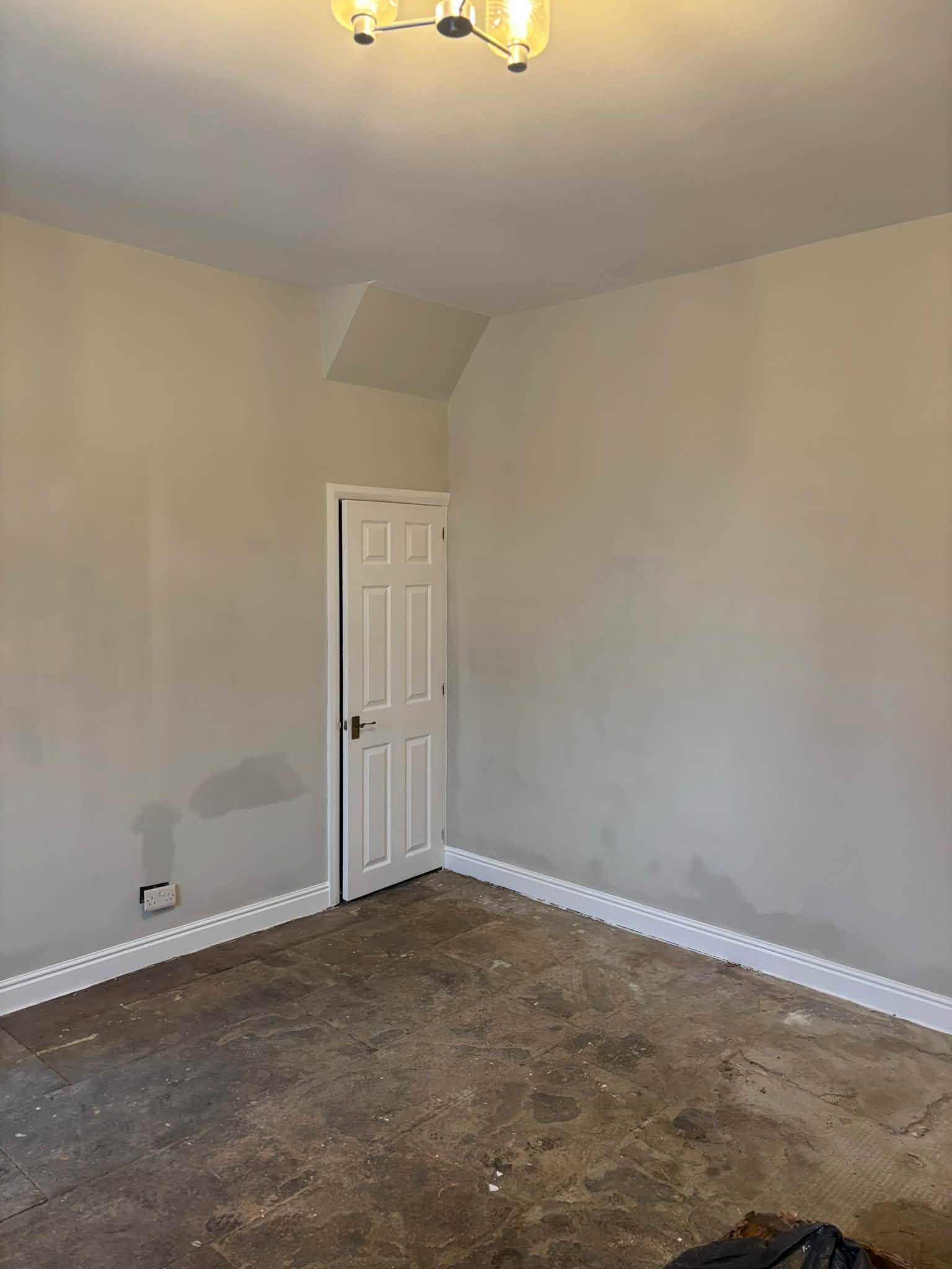 Multi-room interior redecoration — project photograph